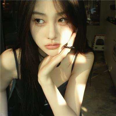 娜姐背后的男人